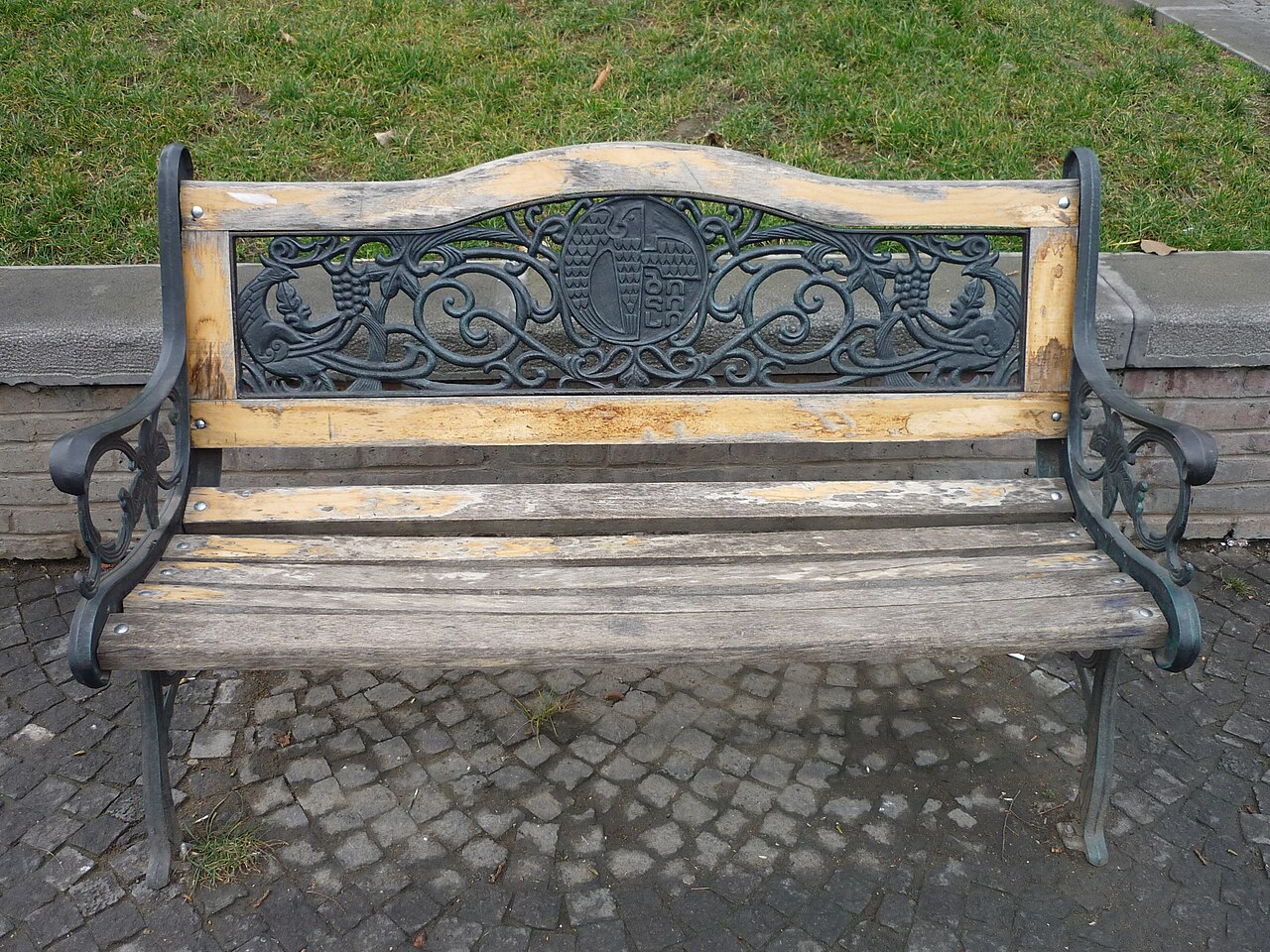 Bench (law)